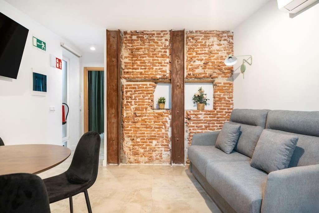 Nice Flat In Lavapies At Street Level S23A Madrid Exterior foto