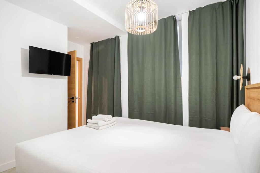 Nice Flat In Lavapies At Street Level S23A Madrid Exterior foto