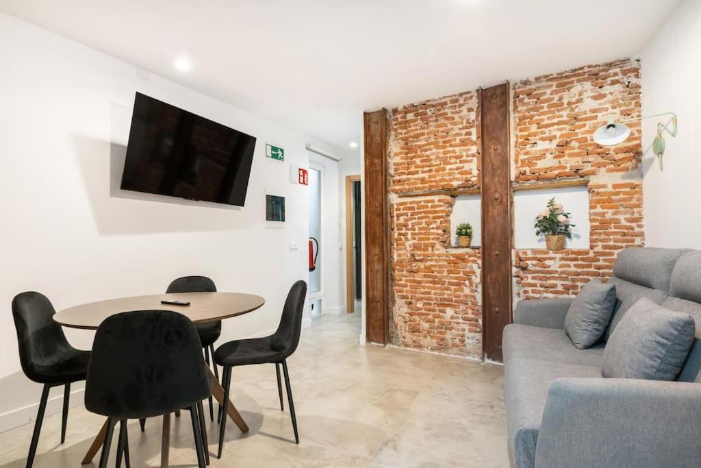 Nice Flat In Lavapies At Street Level S23A Madrid Exterior foto